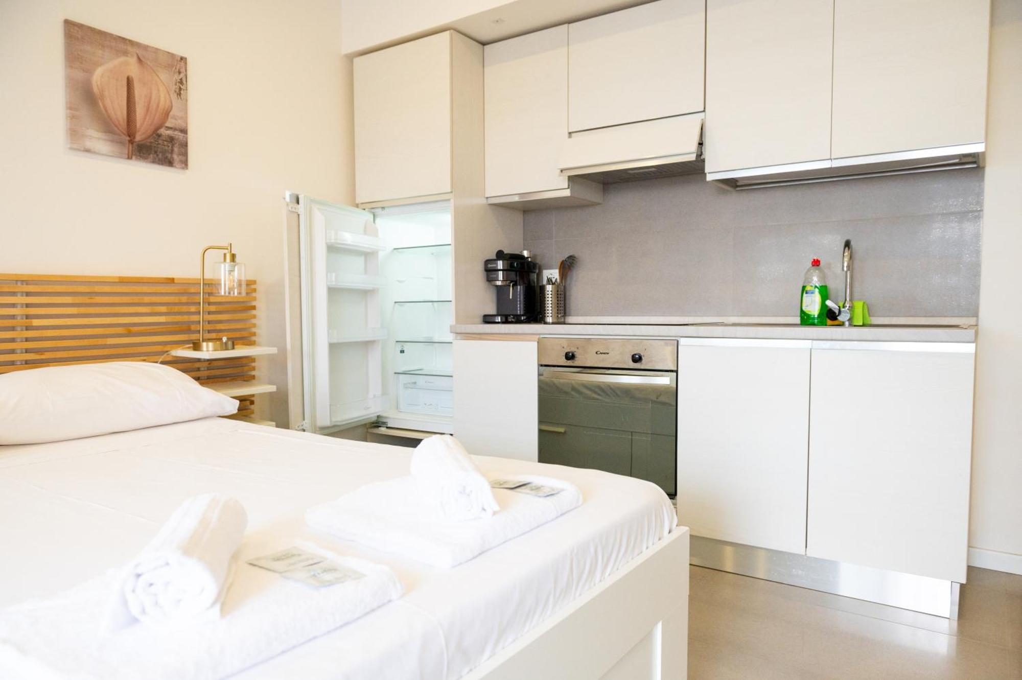 Monolocale Con Terrazza E Cucina Lignano Sabbiadoro Exterior foto